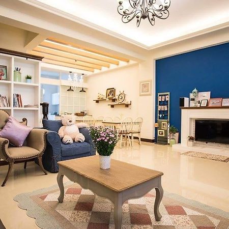 Bay House Panzió Tungkang Kültér fotó